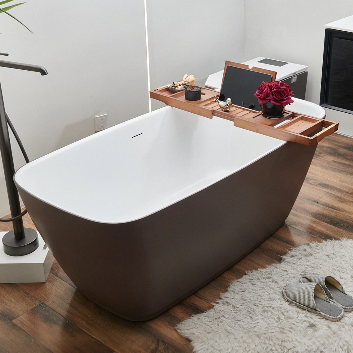 Mokleba Light Walnut Bamboo Bathtub Caddy with Leather Handles